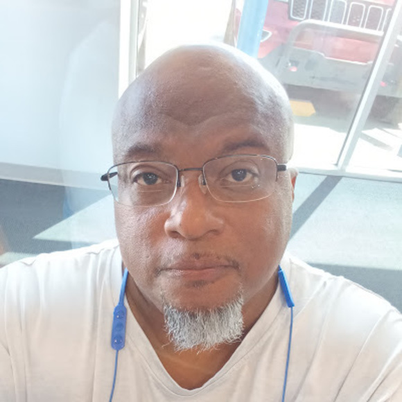 Meet your Posher, Jermaine - Picture 1 of 1